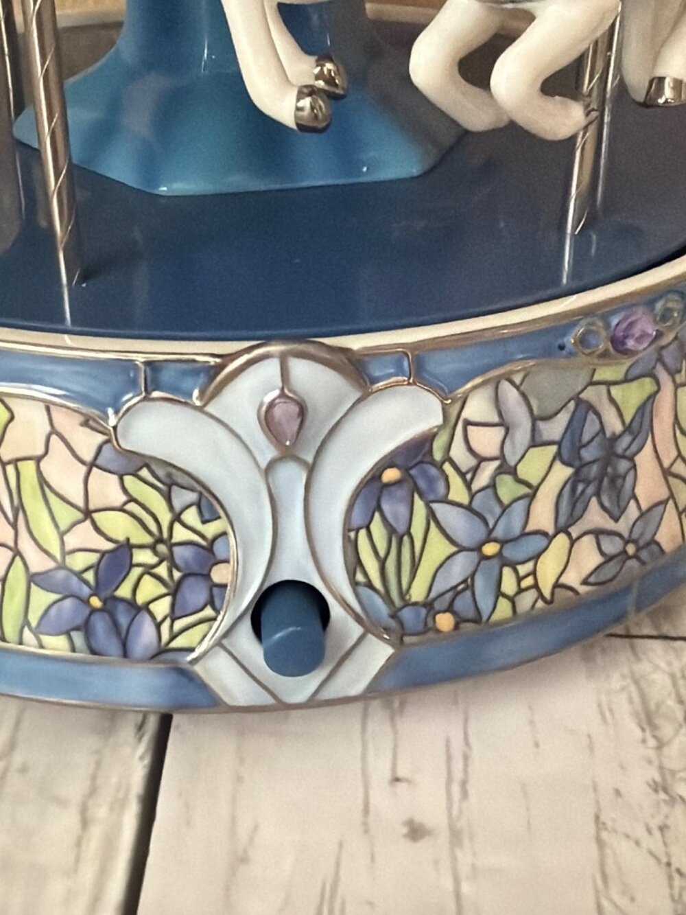 Ardleigh Elliott Dream Dancers Musical Carousel Blue Illuminated Untested As Is - Picture 10 of 12